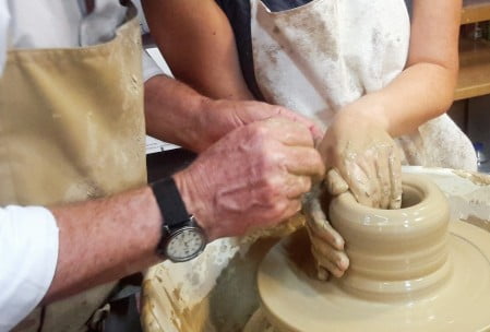 Lumbre y Barro taller de cerámica