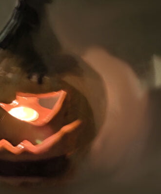 Taller de calabazas para adultos modela y decora tu calabaza de cerámica (50€) - Imagen 3